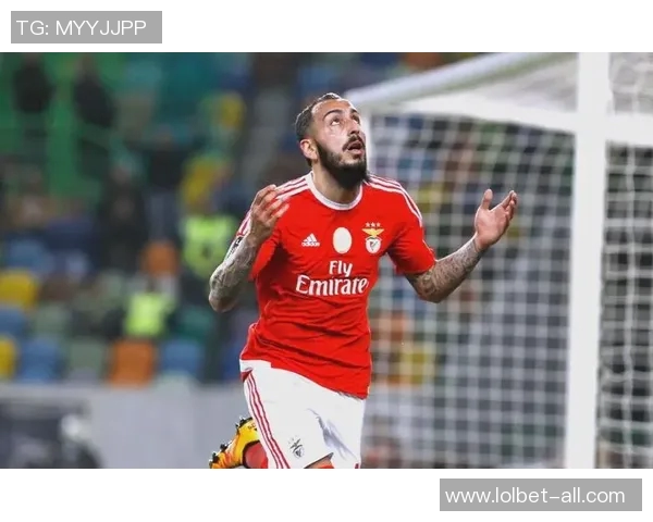 本菲卡狂胜马竞6-2神奇扑救成比赛转折点引发热议