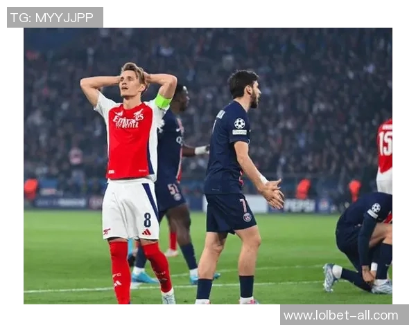 欧冠激战阿森纳逆转巴萨红牌争议引发全场热议